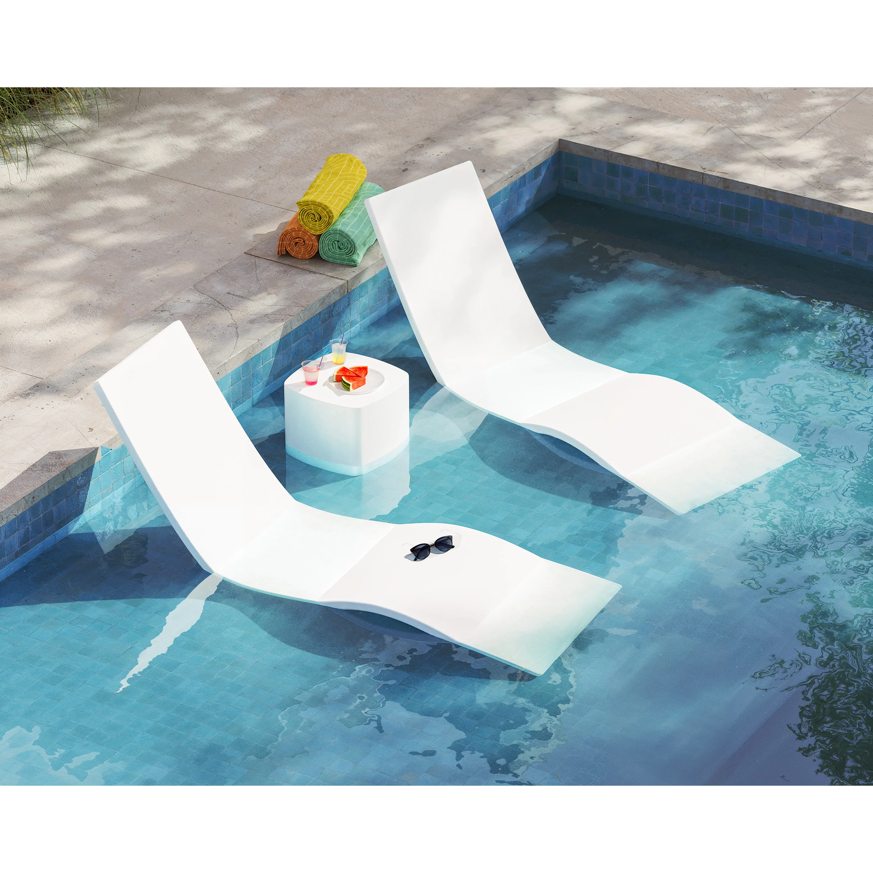 Laguna In-Pool Side Table - Image 5