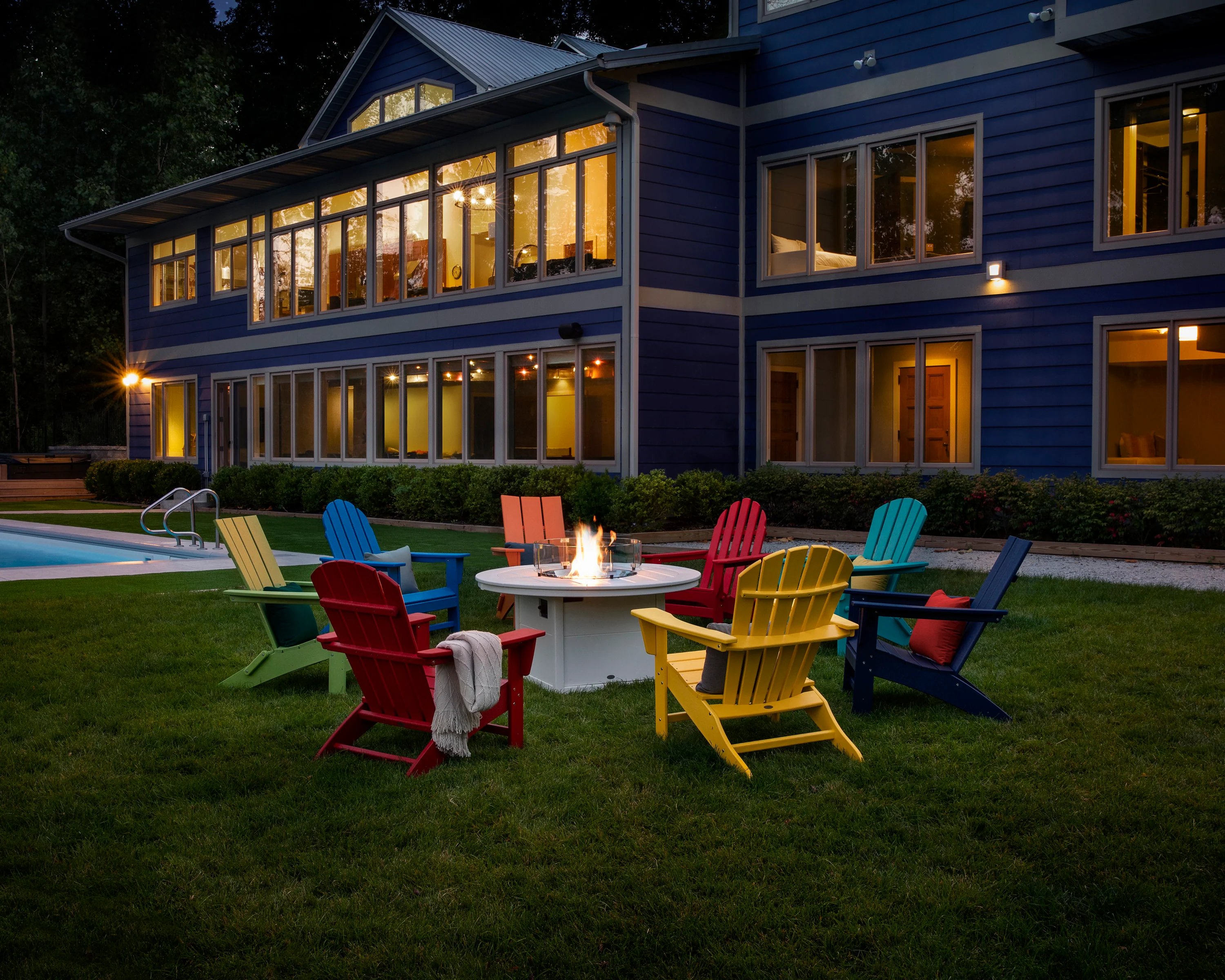 Round 48" Fire Pit Table - Image 4